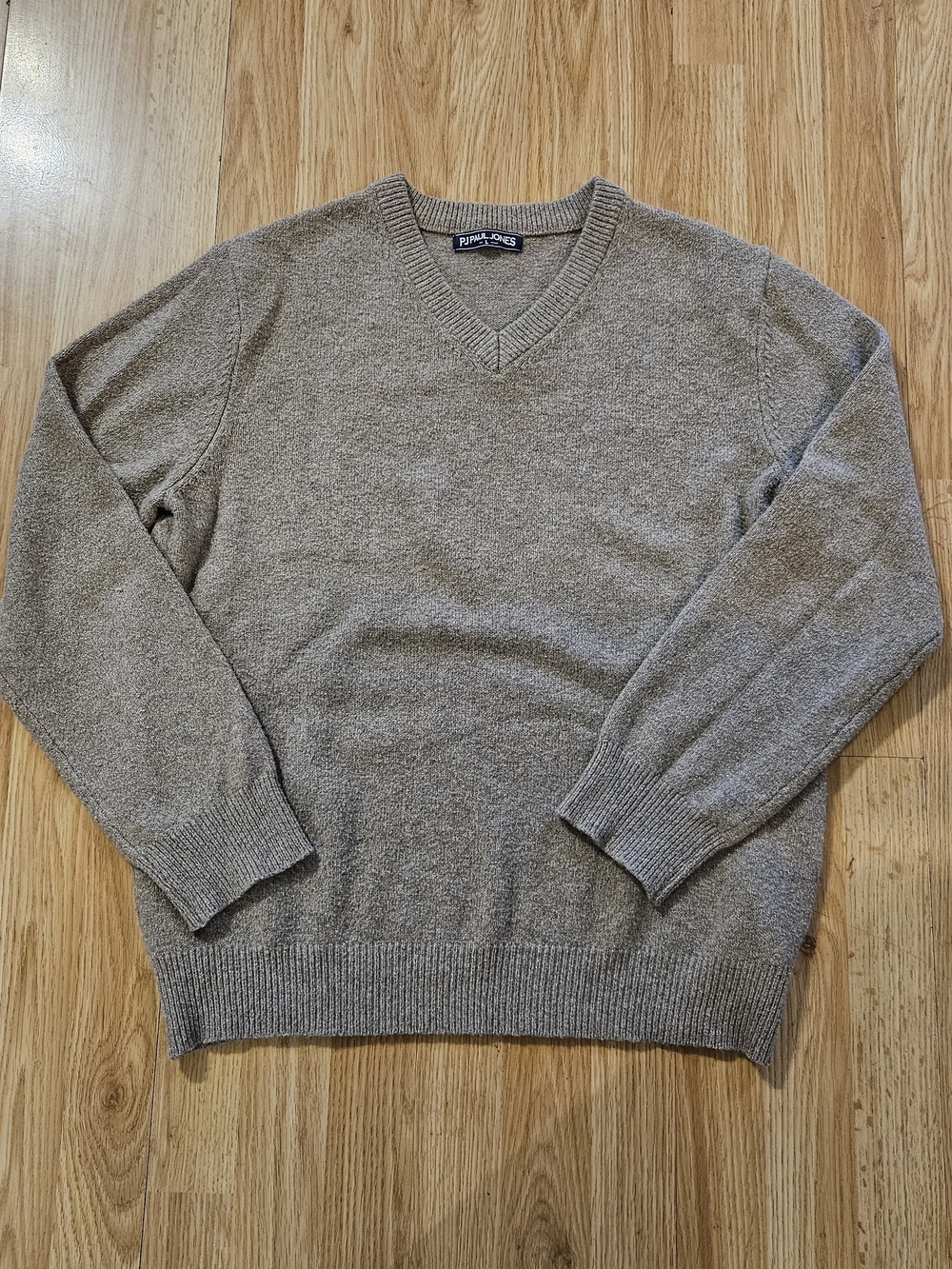 PJ Paul Jones V-Neck Crewneck Knit Sweater in Taupe Size L